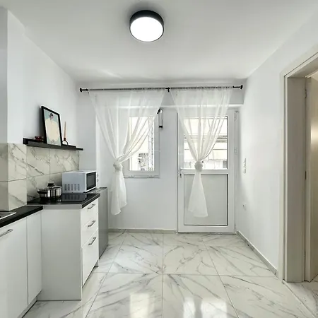 Apartment Walk Into Dream Of Acropolis 10